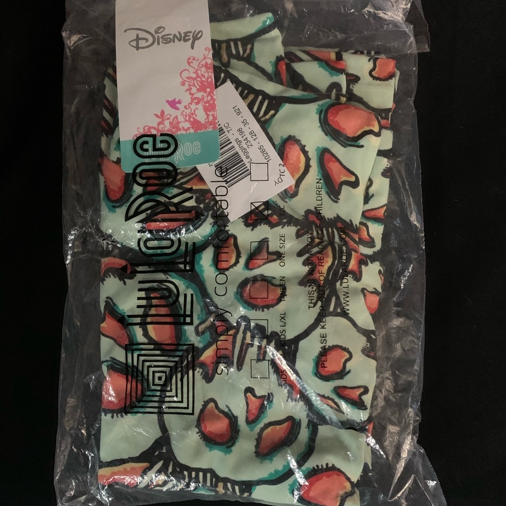 Lularoe NWT Disney Poison Apple TC Leggings